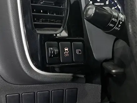 Mitsubishi Outlander 2012 года за 6 790 000 тг. в Астана – фото 17
