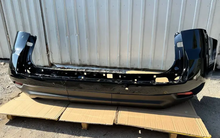 Бампер задний Toyota Land Cruiser 300 ORIGINAL за 250 000 тг. в Алматы