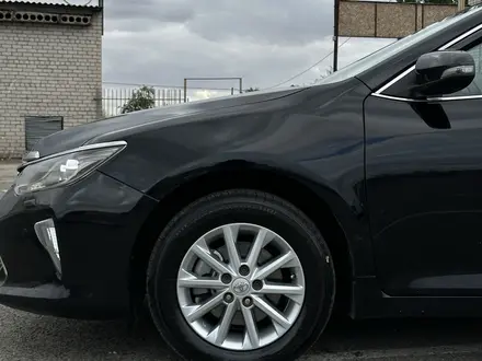 Toyota Camry 2017 года за 10 800 000 тг. в Семей – фото 3