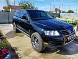 Volkswagen Touareg 2004 года за 5 000 000 тг. в Астана