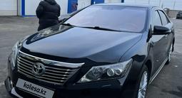 Toyota Camry 2013 годаfor12 500 000 тг. в Алматы