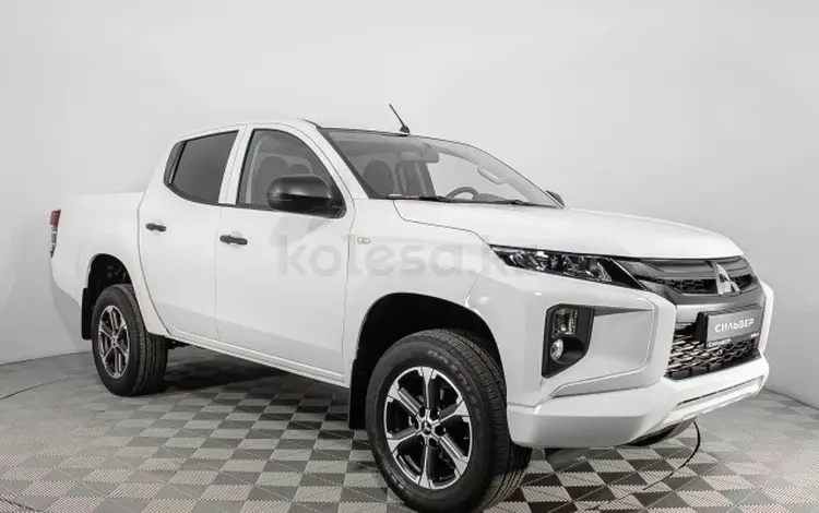 Mitsubishi L200 DC Invite+ 2022 года за 13 490 000 тг. в Алматы