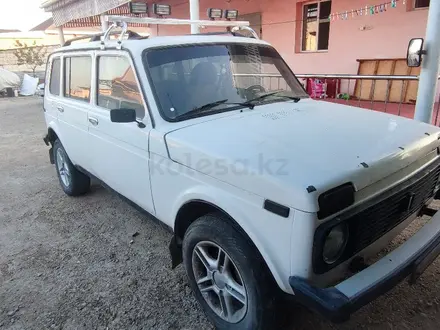 ВАЗ (Lada) Lada 2131 (5-ти дверный) 2002 года за 450 000 тг. в Актау