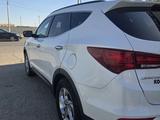 Hyundai Santa Fe 2016 года за 7 000 000 тг. в Атырау – фото 5
