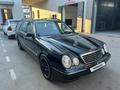 Mercedes-Benz E 320 2001 годаүшін5 500 000 тг. в Актау – фото 37