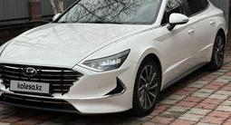 Hyundai Sonata 2020 года за 12 300 000 тг. в Алматы – фото 3