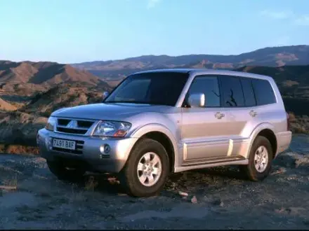 Mitsubishi Pajero 2013 года за 10 000 тг. в Уральск