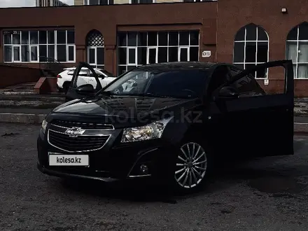 Chevrolet Cruze 2013 года за 3 800 000 тг. в Астана – фото 18