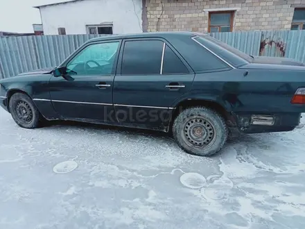 Mercedes-Benz E 300 1993 года за 1 300 000 тг. в Караганда – фото 3