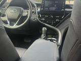 Toyota Camry 2023 года за 15 800 000 тг. в Семей – фото 3
