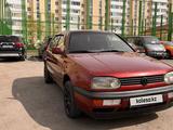 Volkswagen Golf 1993 годаүшін1 100 000 тг. в Астана – фото 2