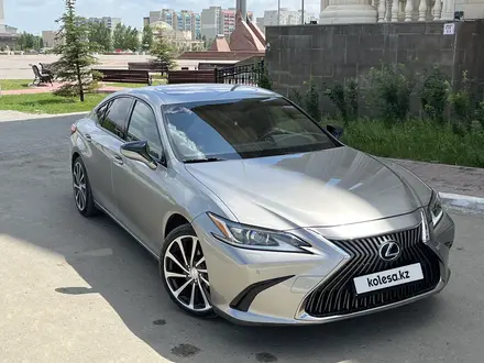 Lexus ES 250 2018 года за 17 500 000 тг. в Уральск – фото 4
