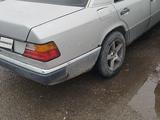 Mercedes-Benz E 200 1991 годаfor1 000 000 тг. в Тараз – фото 2