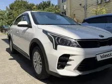 Kia Rio X-Line, 2021