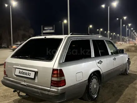 Mercedes-Benz E 250 1991 года за 1 500 000 тг. в Уральск – фото 12