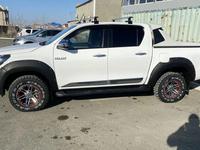 Toyota Hilux 2019 годаүшін18 500 000 тг. в Атырау