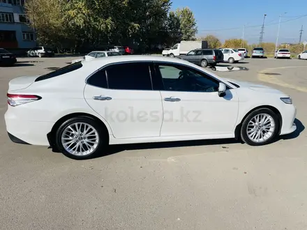 Toyota Camry 2018 года за 15 850 000 тг. в Талдыкорган – фото 4