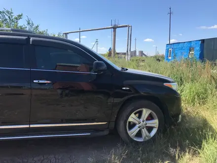 Авто шторки Toyota RAV4 за 12 000 тг. в Астана – фото 9