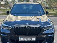 BMW X5 2022 года за 50 000 000 тг. в Астана