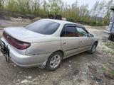 Toyota Carina 1995 года за 1 800 000 тг. в Риддер – фото 2