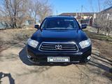 Toyota Highlander 2008 года за 9 500 000 тг. в Уральск
