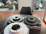 Тормозные диски и колодки за 8 880 тг. в Алматы – фото 2