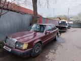 Mercedes-Benz E 260 1991 года за 1 100 000 тг. в Алматы – фото 3