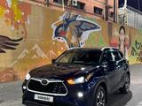 Toyota Highlander 2024 года за 27 000 000 тг. в Шымкент – фото 2