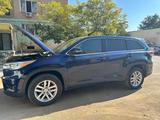 Toyota Highlander 2014 года за 10 000 000 тг. в Актау – фото 2