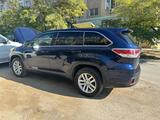 Toyota Highlander 2014 года за 10 000 000 тг. в Актау – фото 3
