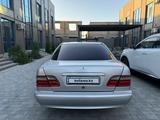 Mercedes-Benz E 240 1999 годаүшін2 500 000 тг. в Тараз – фото 3