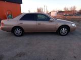 Toyota Camry 1997 годаүшін3 700 000 тг. в Шиели – фото 2