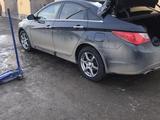 Hyundai Sonata 2013 года за 3 900 000 тг. в Хромтау