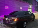 Toyota Camry 2014 года за 8 200 000 тг. в Жанаозен – фото 2