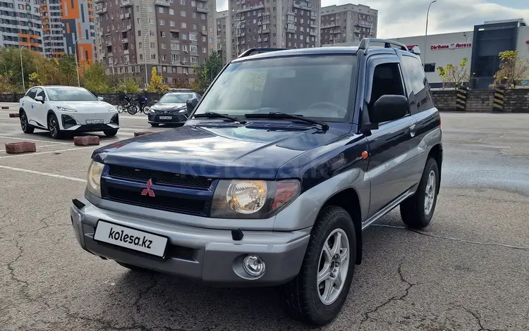 Mitsubishi Pajero 2000 годаfor3 600 000 тг. в Алматы