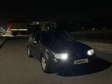 Volkswagen Golf 2001 года за 1 700 000 тг. в Шымкент – фото 2