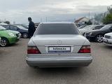 Mercedes-Benz E 200 1994 годаfor3 300 000 тг. в Алматы – фото 3