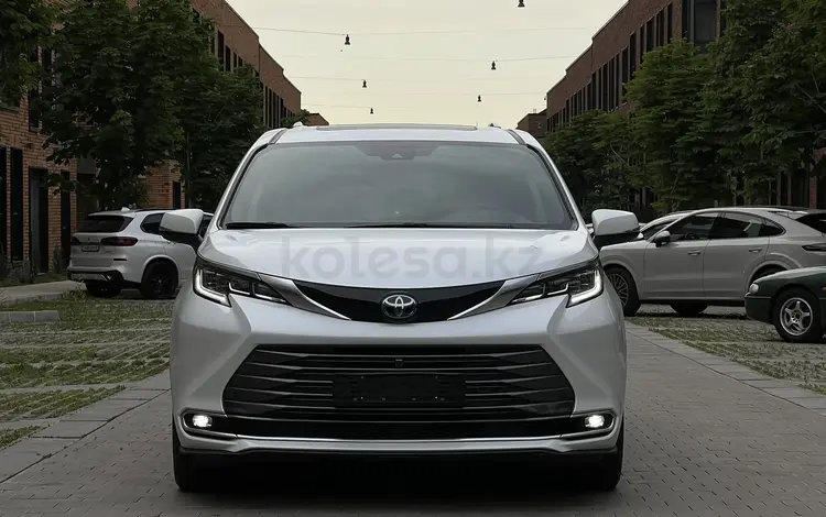 Toyota Sienna 2022 годаүшін31 000 000 тг. в Алматы