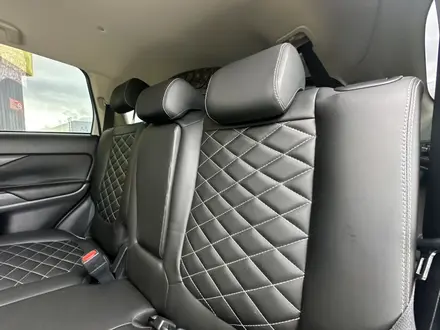 Mitsubishi Outlander 2022 года за 10 000 000 тг. в Актобе – фото 11