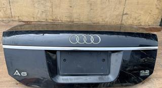Крышка багажника на Audi A6 C6 за 20 000 тг. в Алматы