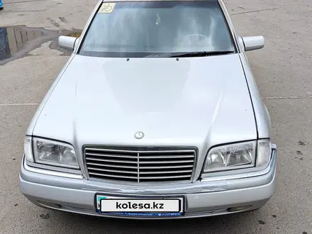 Mercedes-Benz C 230 1997 года за 2 200 000 тг. в Астана