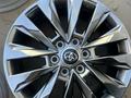R 20 Toyota LC 300. Original. Алюмохром! С датчиками! за 880 000 тг. в Алматы – фото 15