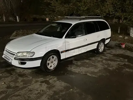 Opel Omega 1997 года за 1 300 000 тг. в Актобе – фото 2