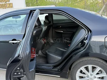 Toyota Camry 2013 года за 9 800 000 тг. в Костанай – фото 22