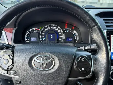 Toyota Camry 2013 года за 9 800 000 тг. в Костанай – фото 27