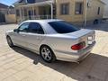 Mercedes-Benz E 320 2002 годаfor4 500 000 тг. в Жанаозен – фото 4