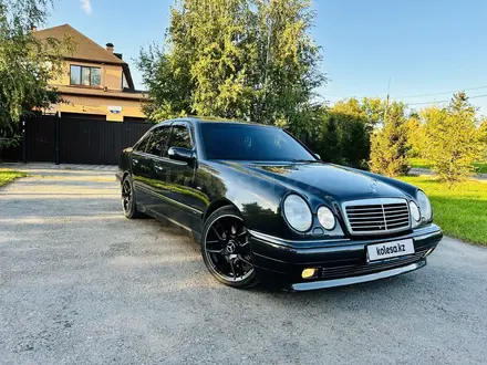 Mercedes-Benz E 55 AMG 1998 года за 6 200 000 тг. в Петропавловск