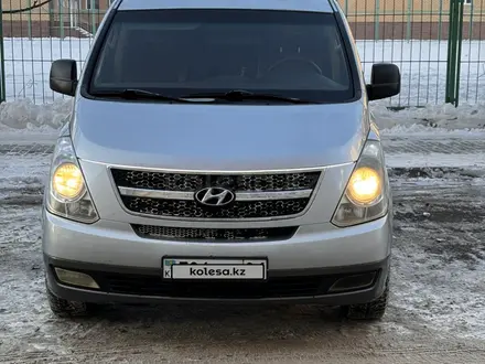 Hyundai Starex 2010 года за 7 300 000 тг. в Астана – фото 2