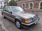 Mercedes-Benz E 230 1991 года за 2 300 000 тг. в Шымкент – фото 4
