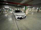 Toyota Camry 2021 года за 13 800 000 тг. в Павлодар – фото 4